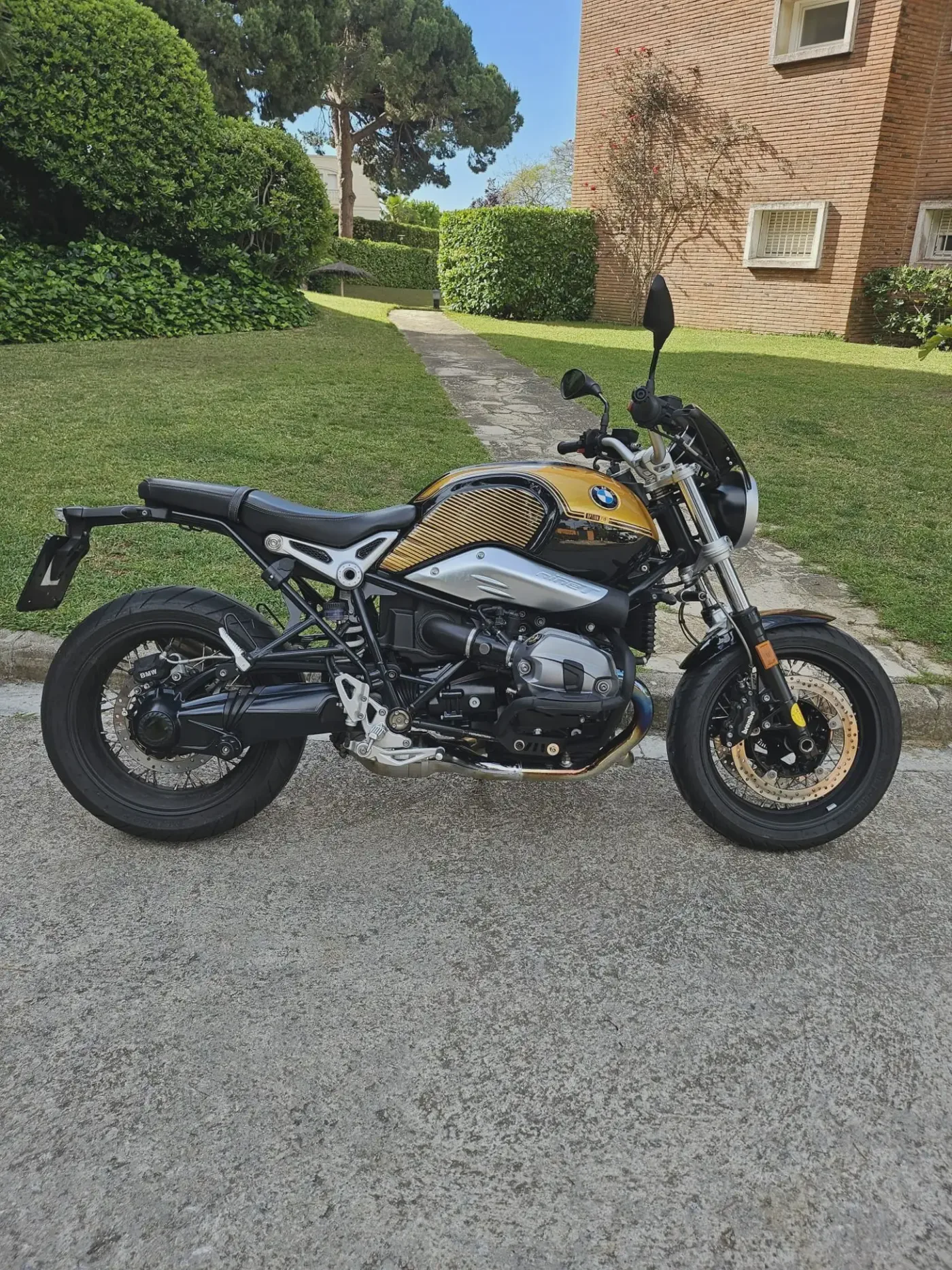 BMW R 12 nineT 11.250 € 2019 Barcelona - 1