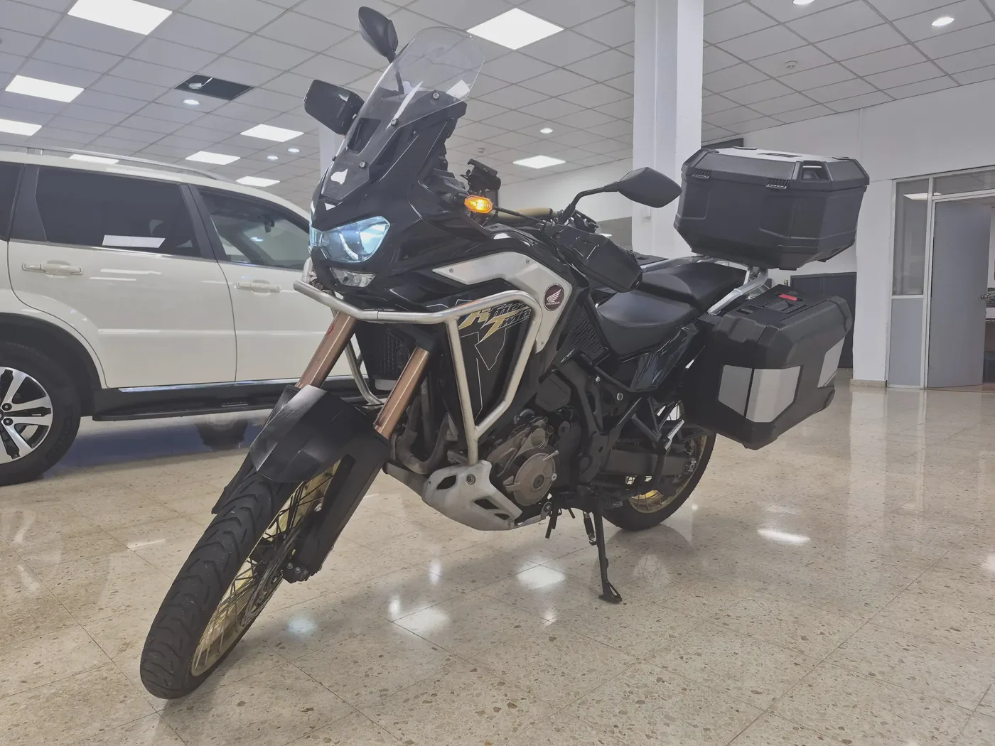 Honda CRF1100L Africa Twin 10.800 € 2021 Barcelona - 1
