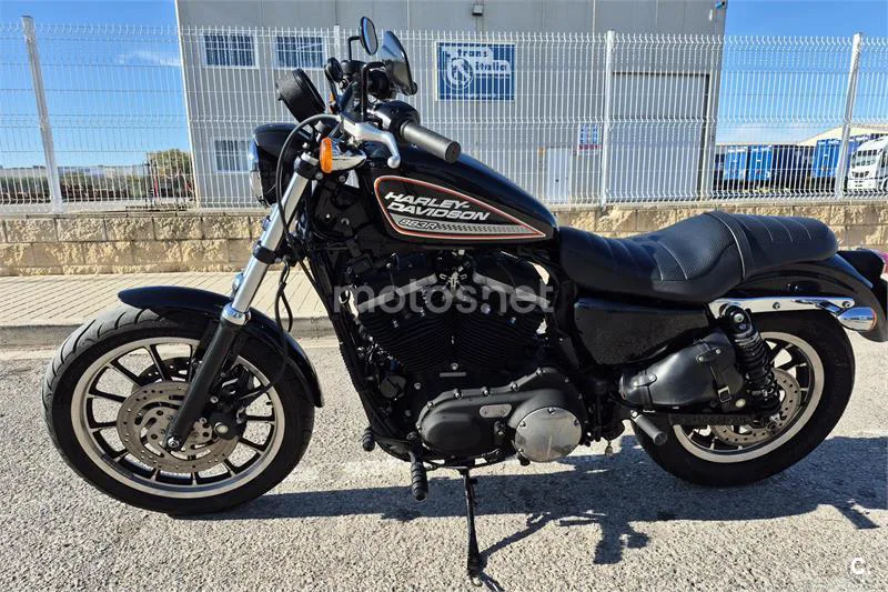 Harley-Davidson Sportster 883 Roadster 6800 € 2012 Valencia - 1