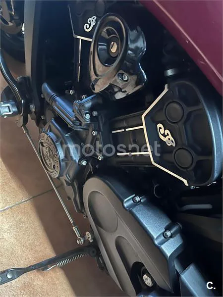 Indian Scout 10.000 € 2016 Valencia - 1