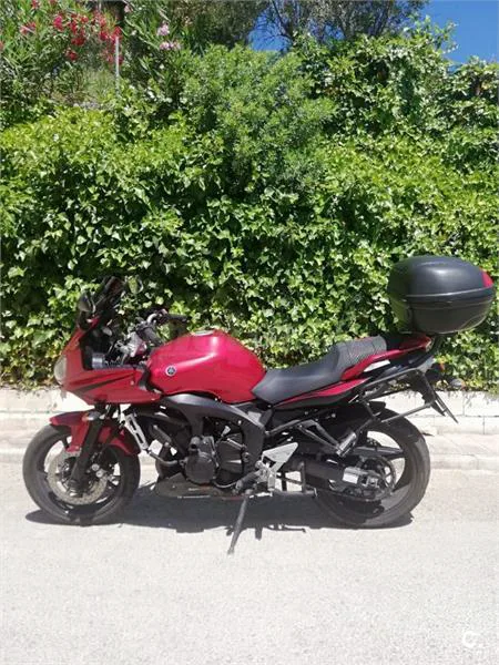 Yamaha FZ6 Fazer S2 - Vista 1