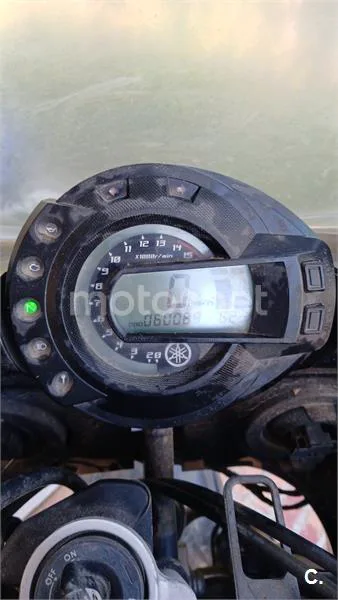 Yamaha FZ6 Fazer - Vista 1