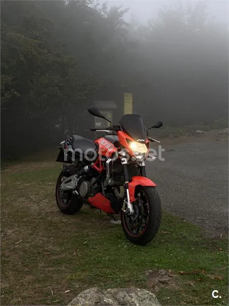 Aprilia Shiver 750 3100 € 2010 Gipuzkoa - 1