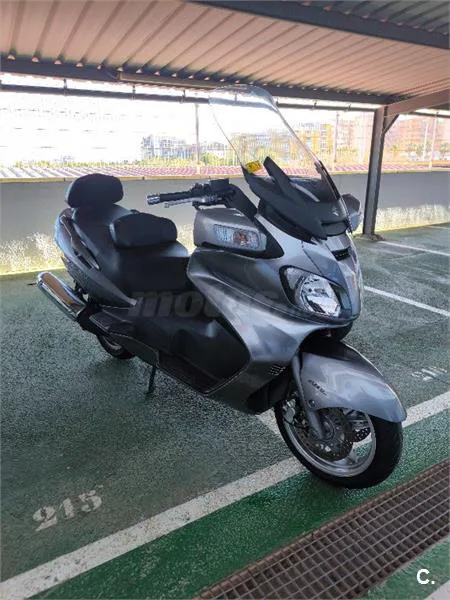 Suzuki Burgman 650 Executive 3200 € 2006 Castellón - 1