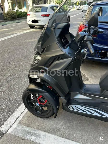 Piaggio MP3 400 Sport 8450 € 2024 Pontevedra - 1