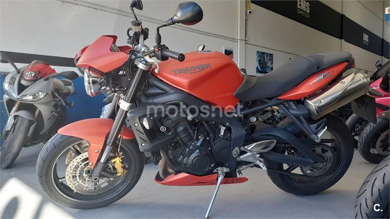 Triumph Street Triple R 3900 € 2008 Madrid - 1