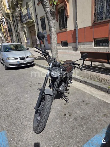 Brixton Cromwell 125 1500 € 2022 Burgos - 1