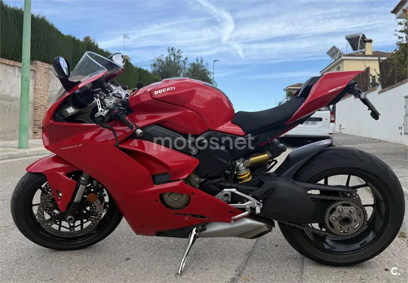Ducati Panigale V4 - Vista 1