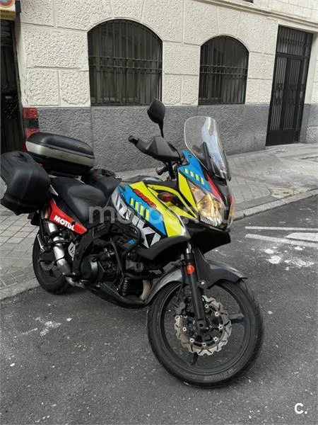 Suzuki V-Strom 1000 2800 € 2006 Madrid - 1