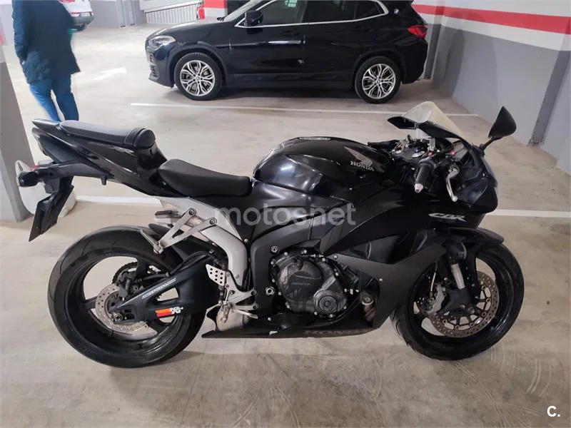 Honda CBR600RR 4000 € 2009 Valencia - 1