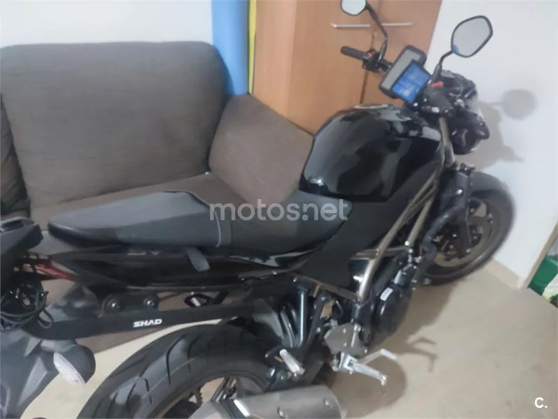 Suzuki SV650 5600 € 2025 Madrid - 1