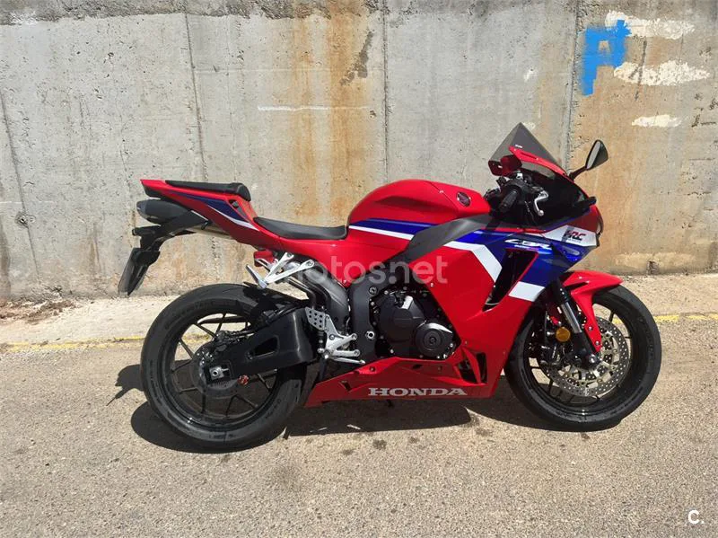 Honda CBR600RR 12.500 € 2025 Badajoz - 1
