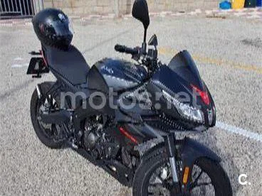 Aprilia Tuono 125 3700 € 2025 Valencia - 1