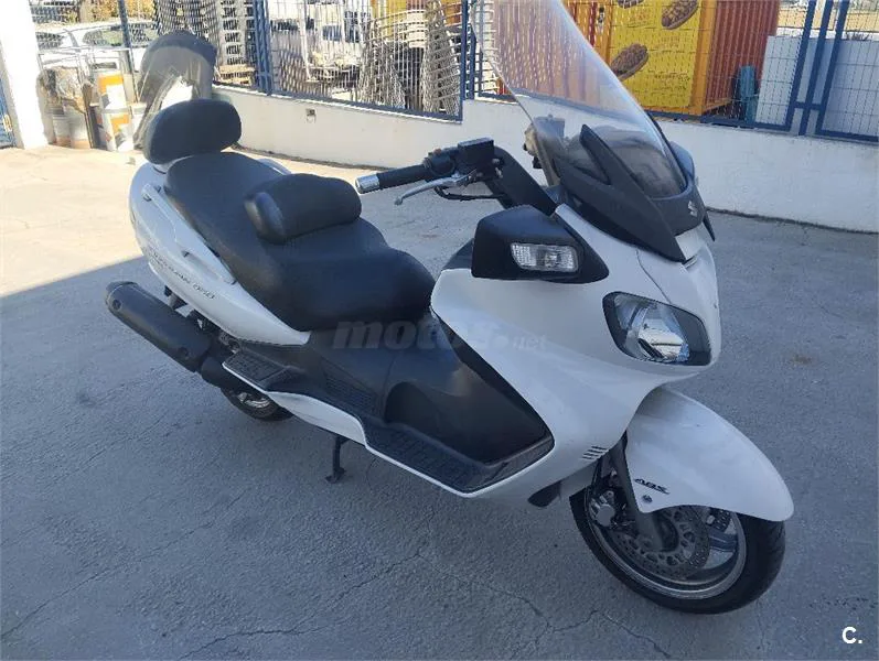 Suzuki Burgman 650 Executive 2500 € 2009 Málaga - 1