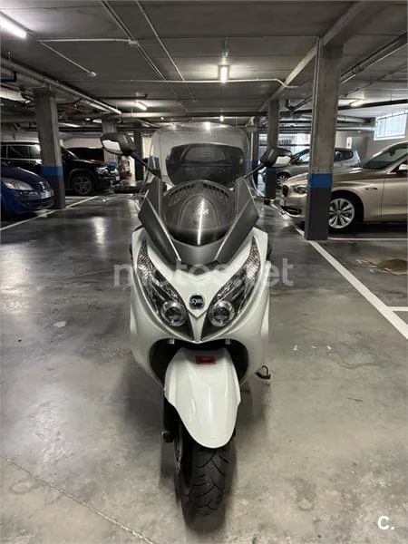 SYM Maxsym 400 3000 € 2016 Bizkaia - 1