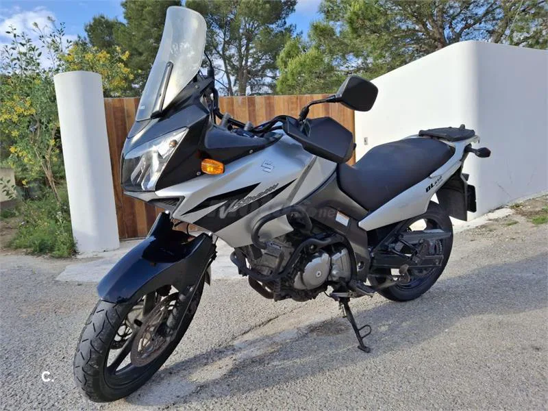 Suzuki V-Strom 650 2250 € 2004 Valencia - 1