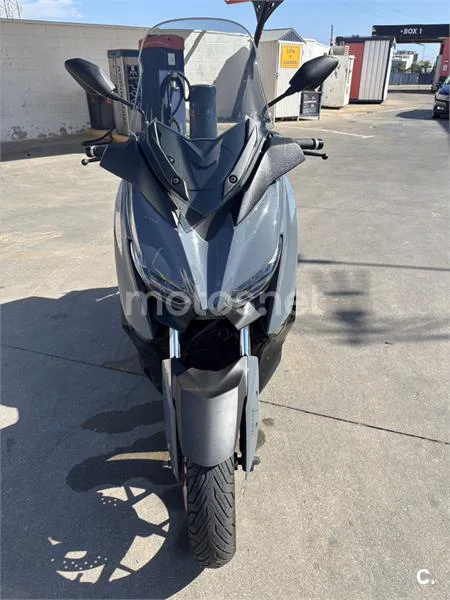 Yamaha XMAX 300 4499 € 2022 Huelva - 1