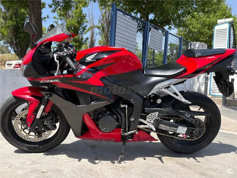 Honda CBR600RR 4995 € 2010 Badajoz - 1