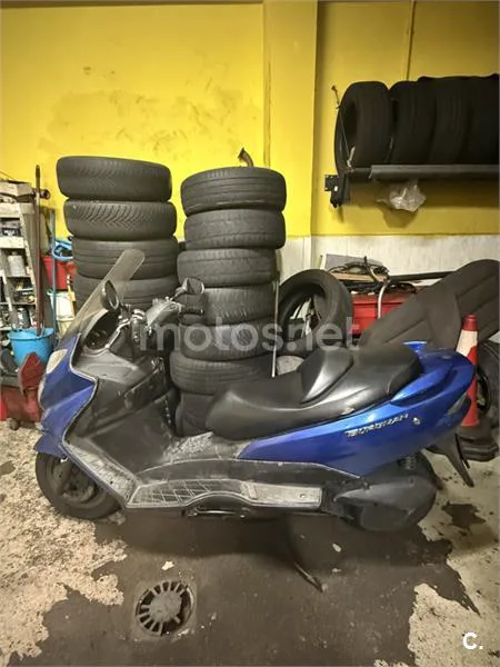 Suzuki Burgman 125 950 € 2006 León - 1