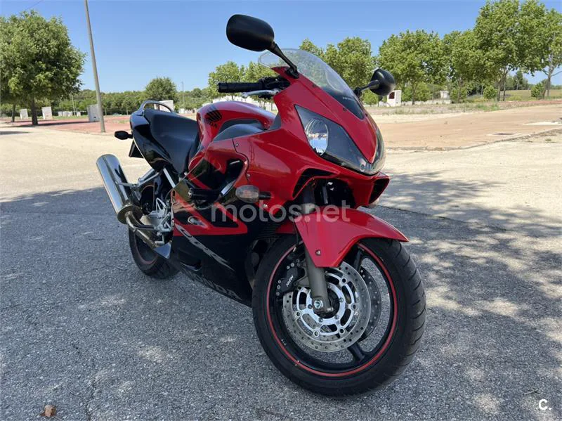 Honda CBR600F - Vista 1