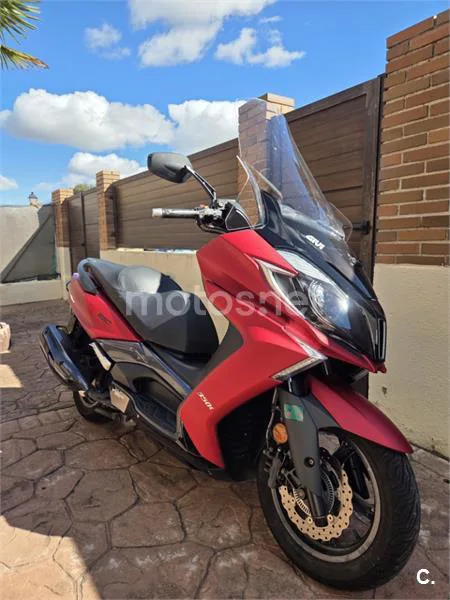 Kymco Super Dink 350 3200 € 2020 Madrid - 1