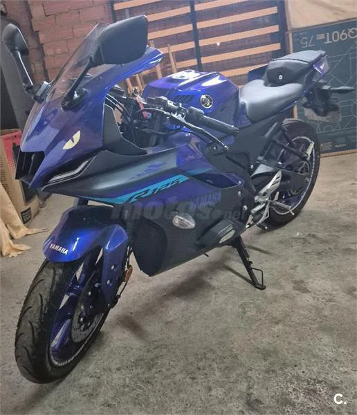 Yamaha YZF-R125 - Vista 1