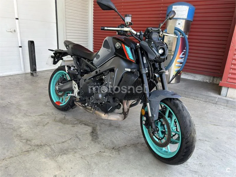 Yamaha MT-09 - Vista 1