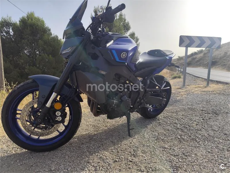 Yamaha MT-09 - Vista 1