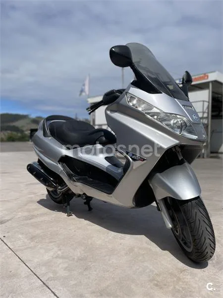 Piaggio X8 400 1450 € 2007 Asturias - 1