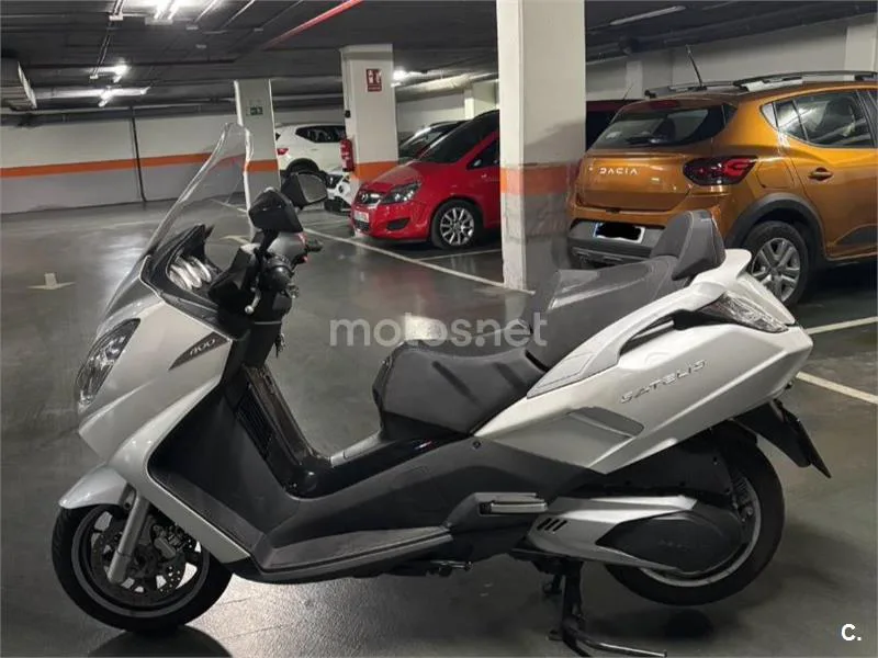 Peugeot Satelis 400 1900 € 2015 Madrid - 1