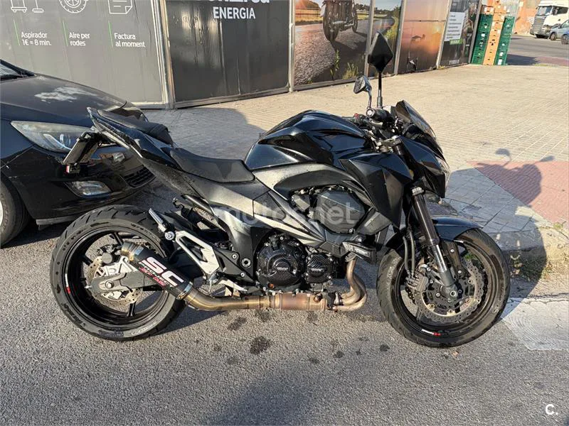 Kawasaki Z800 - Vista 1