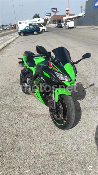 Kawasaki Ninja 650 - Vista 1