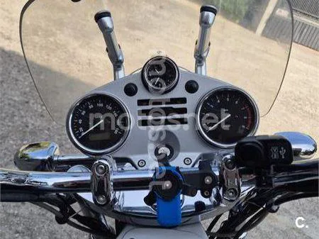 BMW R 1200 C - Vista 1