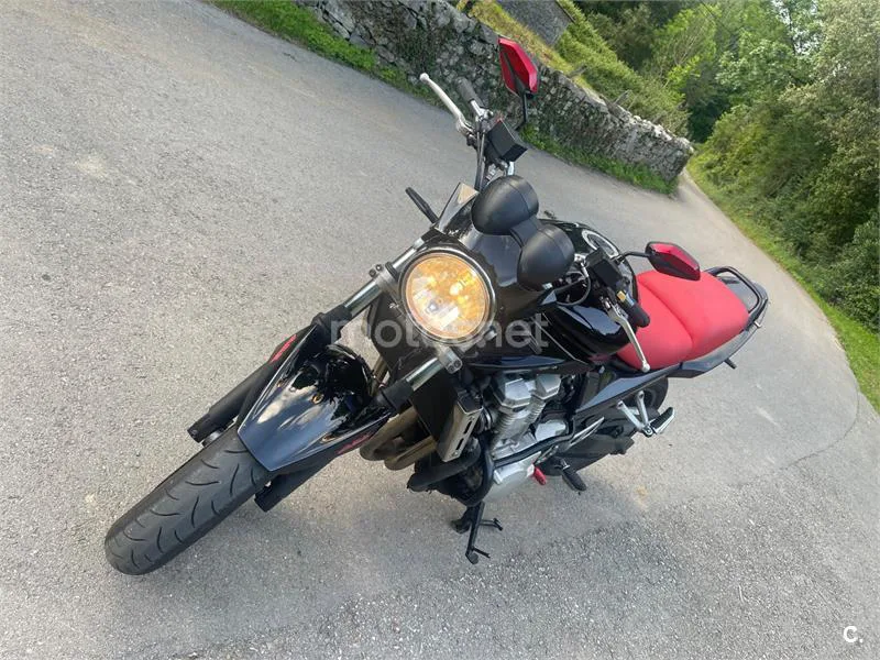 Suzuki Bandit 650 - Vista 1
