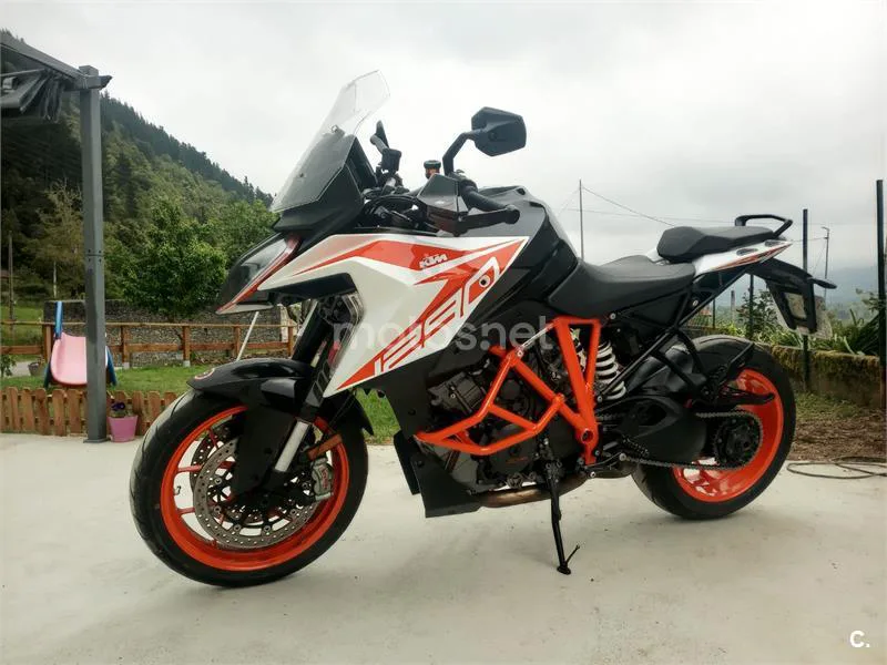 KTM 1290 Super Duke GT 10.800 € 2020 Bizkaia - 1