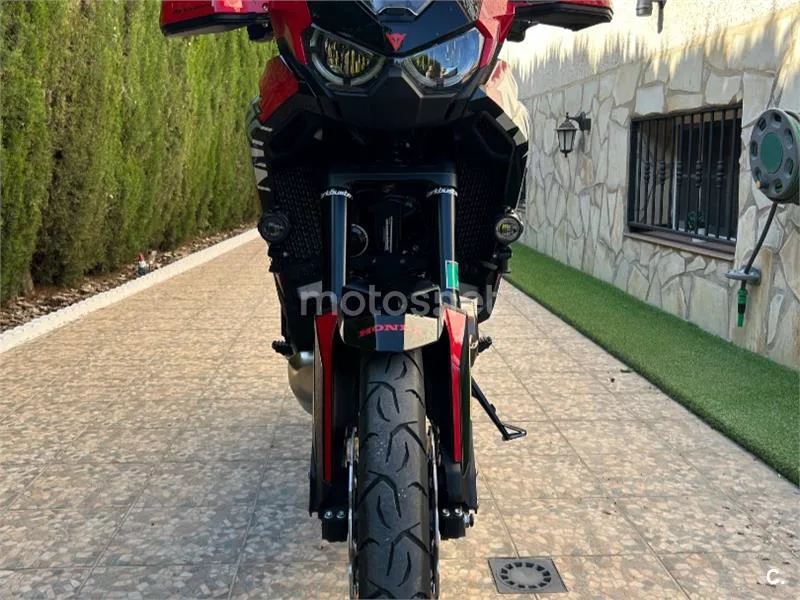 Honda CRF1100L Africa Twin 11.990 € 2022 Granada - 1