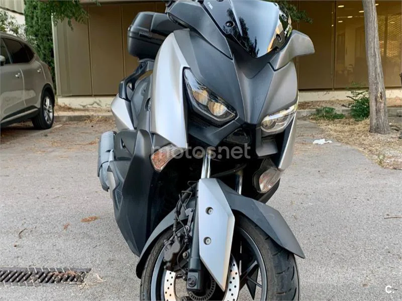Yamaha XMAX 300 - Vista 1
