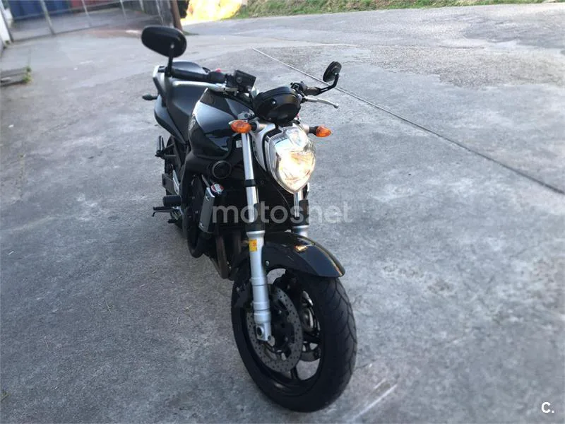Yamaha FZ6 - Vista 1
