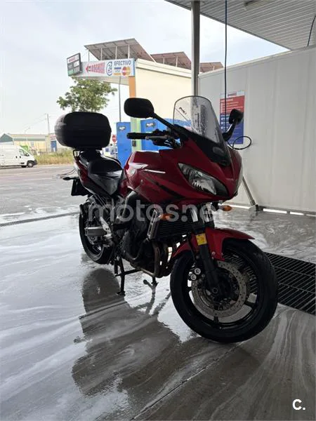 Yamaha FZ6 Fazer S2 - Vista 1