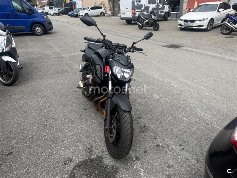 Yamaha MT-07 - Vista 1