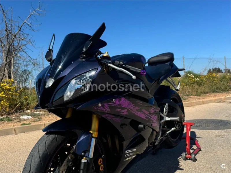 Yamaha YZF-R6 - Vista 1