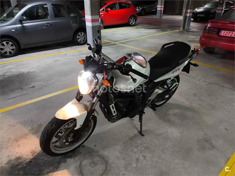 Yamaha FZ6 S2 - Vista 1
