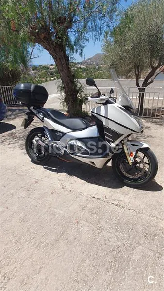Honda Integra 3900 € 2013 Alicante - 1