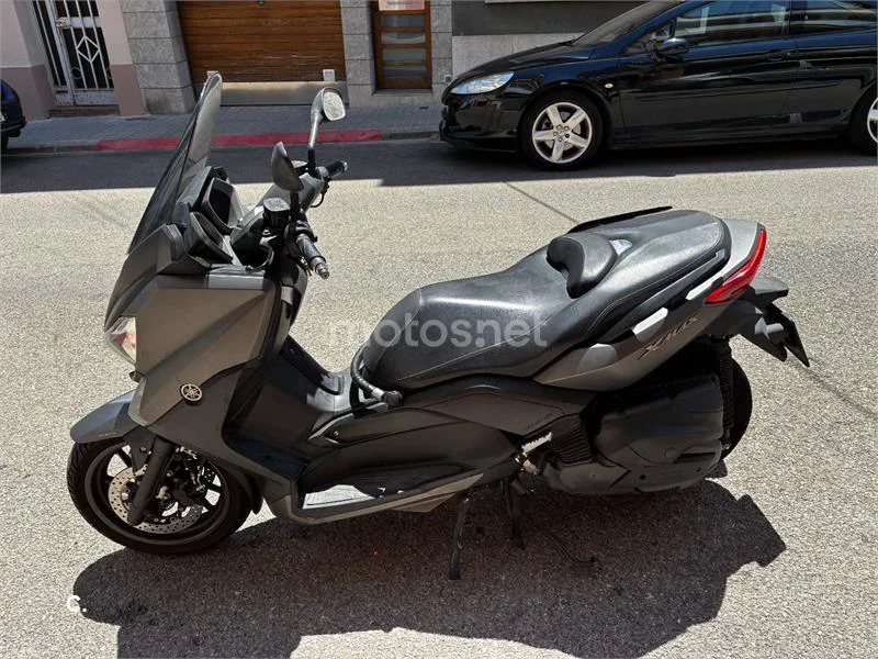 Yamaha XMAX 400 - Vista 1