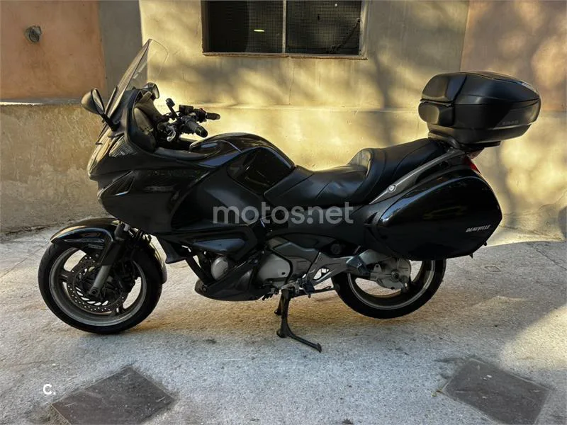 Honda NT700V Deauville - Vista 1