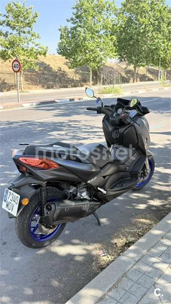 Yamaha XMAX 300 - Vista 1