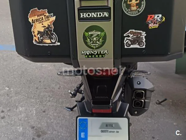 Honda CRF1000L Africa Twin - Vista 1