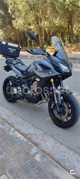 Yamaha Tracer 900 - Vista 1