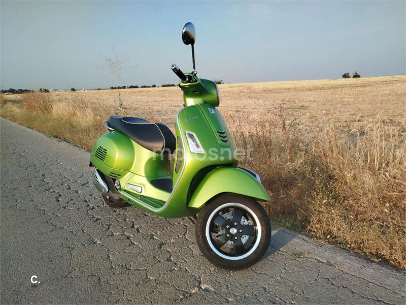 Vespa GTS SuperSport 300 3700 € 2017 Sevilla - 1