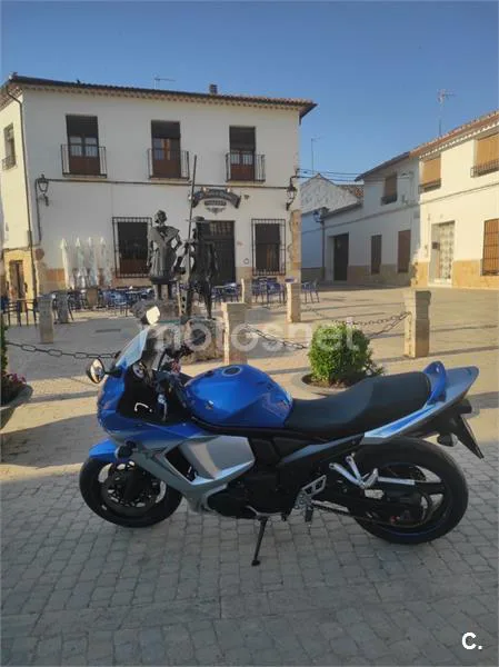 Suzuki GSX650F - Vista 1